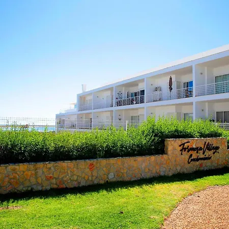 Lindo, Formosa Village